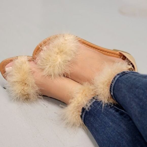 Women's Feathered Embellished Sandals Nude Color - Picture 3 of 4